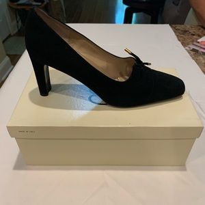 Good condition St John “Isabel” pumps